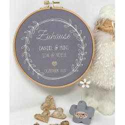 Stickdatei - Familienkranz mit Namen individualisiert